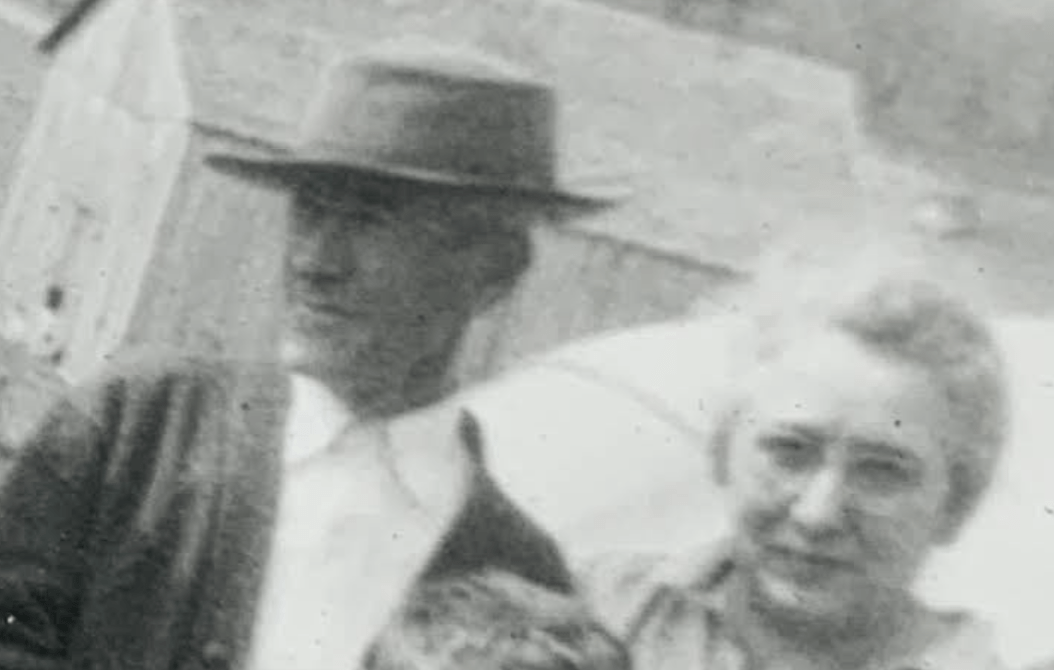 Osteomyelitis echoes