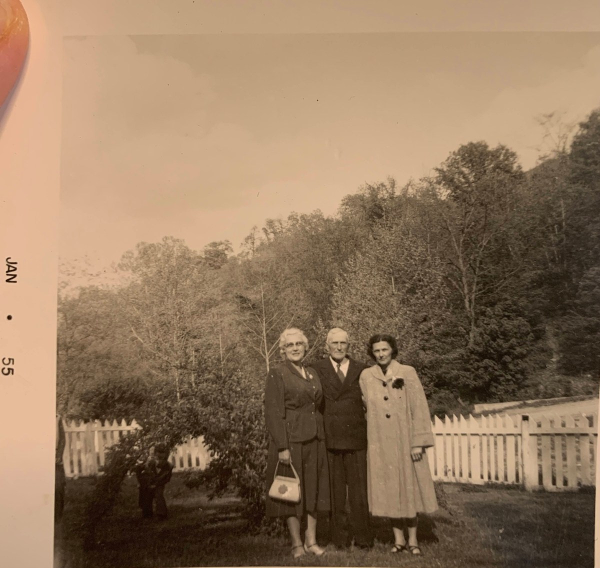 PHOTO 1955: Fayne – Hazel, Manford & Violet…and..? (Jessamine Co,&nbsp;KY)